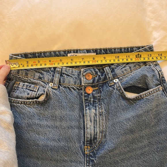 Zara wide leg jean, size 4 - Picture 5 of 6